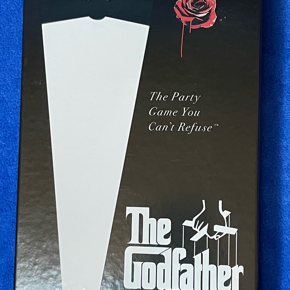 NEW/NEVER OPENED The Godfather, Last Family Standing card game.